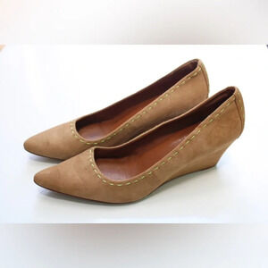 Donald J. Pliner Tan Wedges